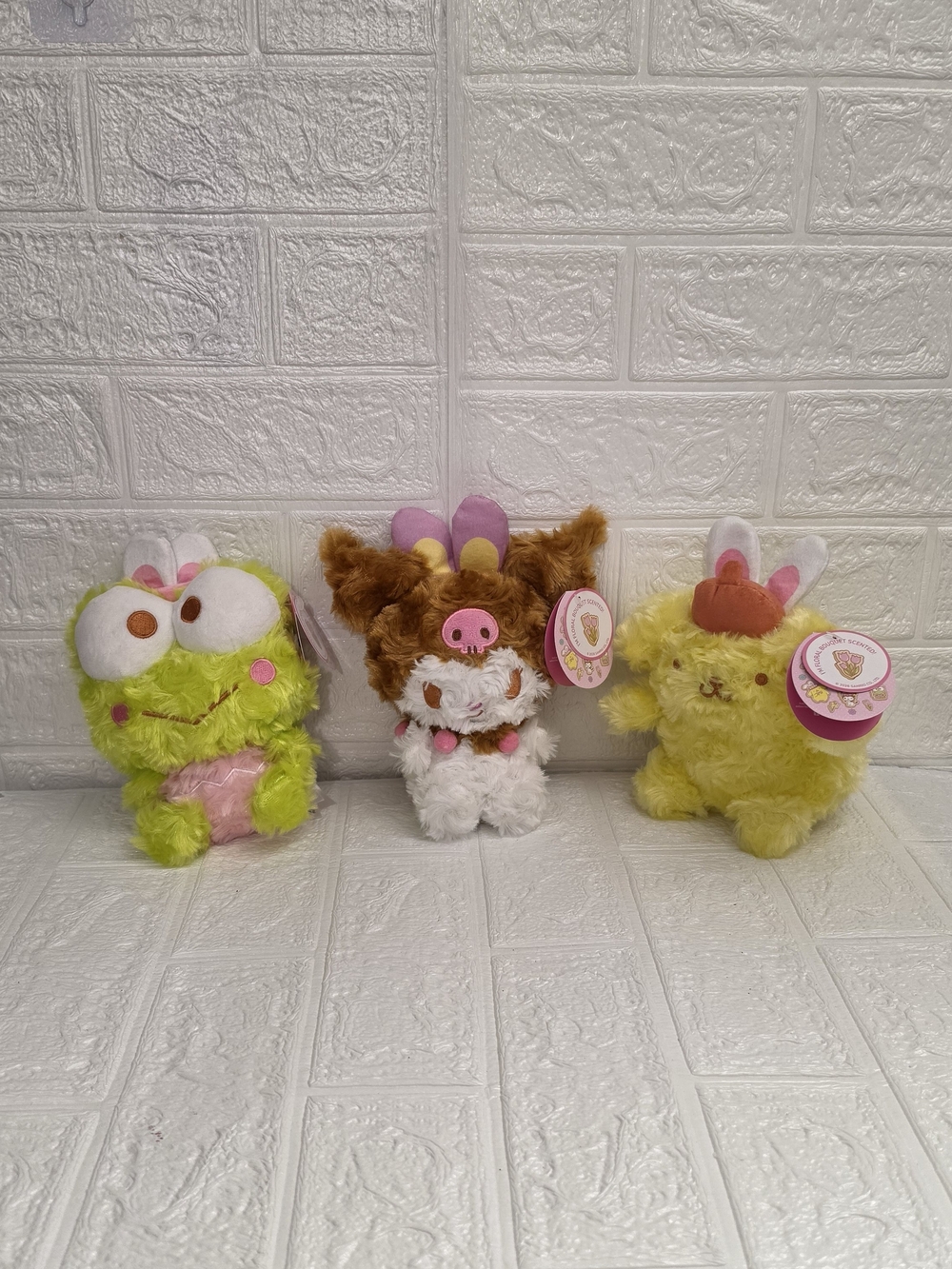 Nwt Sanrio Hello Kitty Floral Bouquet Scented Plush Toys Bundle